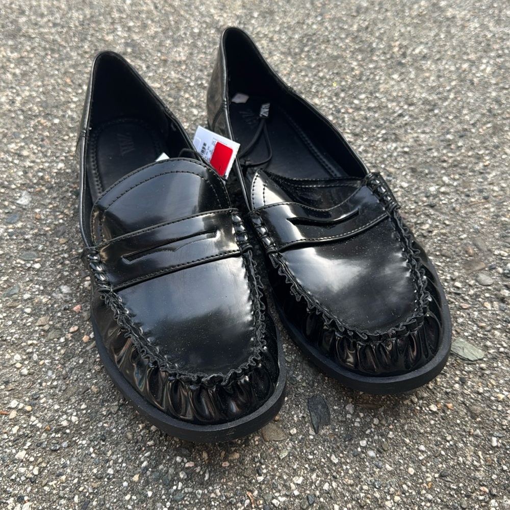 Zara Glossy Black Patent Penny Loafers